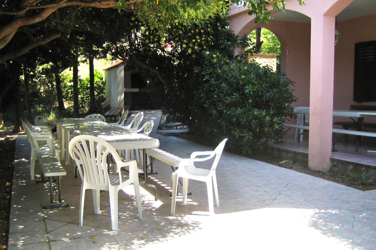 Family Friendly Seaside Apartments Vlasici, Pag - 4319 Екстериор снимка