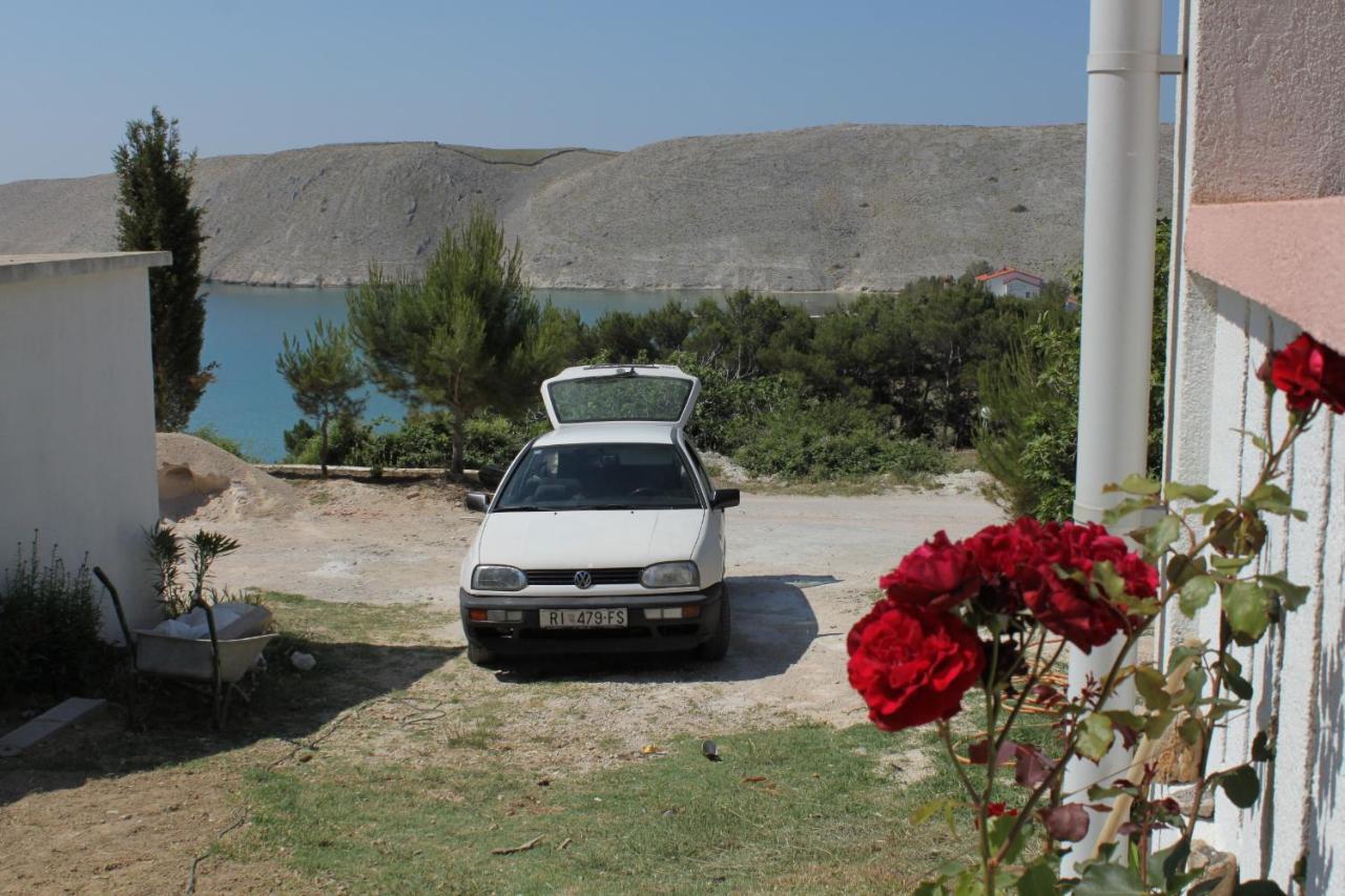 Family Friendly Seaside Apartments Vlasici, Pag - 4319 Екстериор снимка
